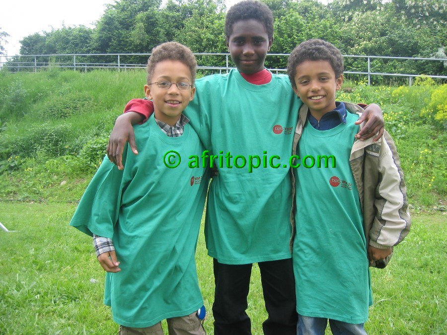 ../Images/afw2006c 055.jpg